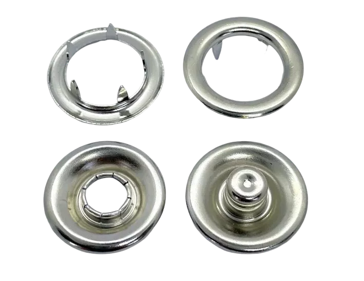 Prong snap buttons